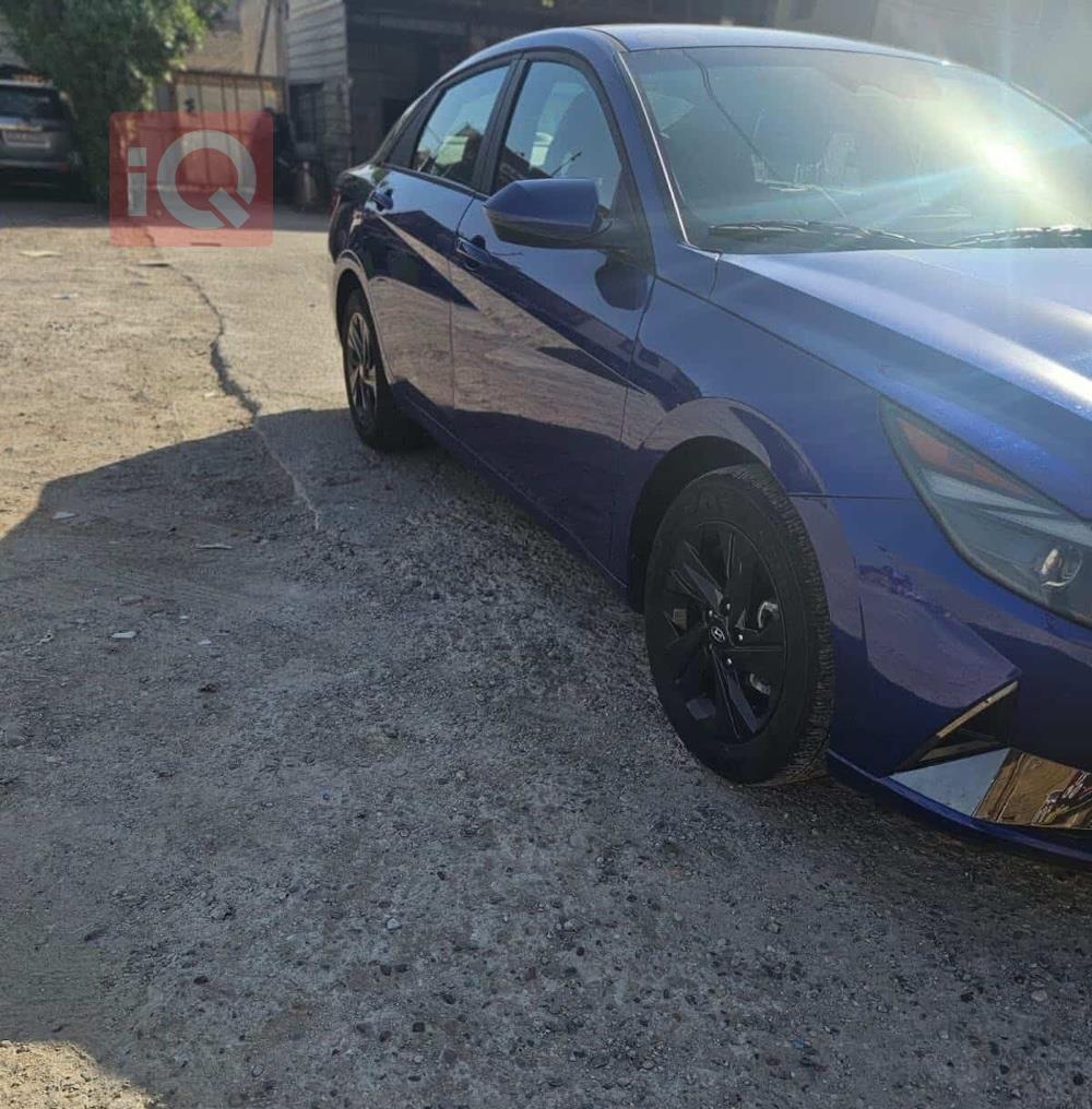 هیۆندای ئەلەنترا